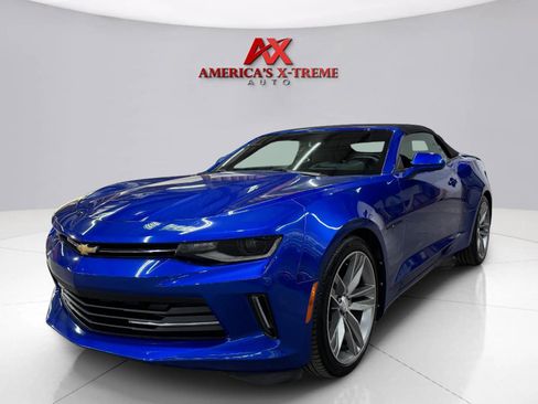 Used 2017 Chevrolet Camaro LT RWD image 2