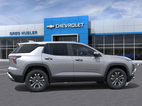 New 2026 Chevrolet Equinox LT w/ Safety and Technology Package image 5