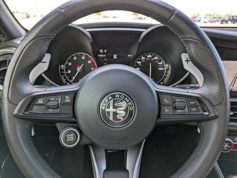 Used 2022 Alfa Romeo Giulia Sprint image 22