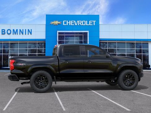 New 2026 Chevrolet Colorado W/T w/ WT Custom Package AWD/4WD image 6
