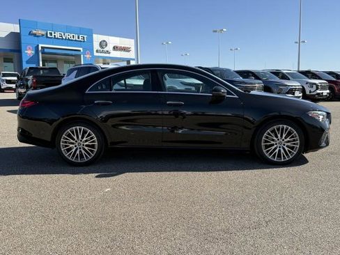 Used 2025 Mercedes-Benz CLA 250 image 9