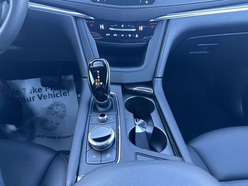 Used 2024 Cadillac XT5 Luxury image 46