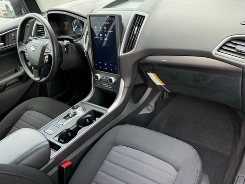 Used 2024 Ford Edge SE AWD/4WD image 19