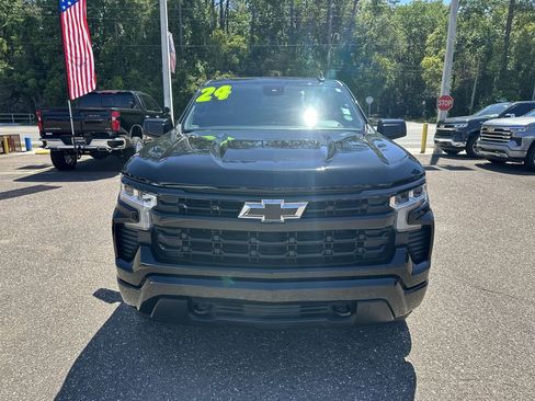 Used 2024 Chevrolet Silverado 1500 LT AWD/4WD image 11