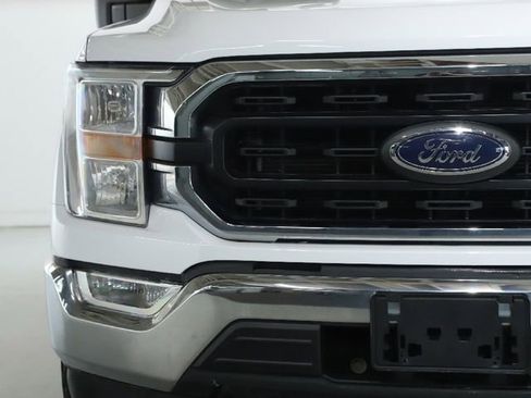 Used 2022 Ford F150 XLT w/ Trailer Tow Package image 7