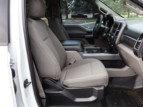 Used 2019 Ford F350 XLT w/ XLT Premium Package AWD/4WD image 22