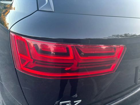 Used 2018 Audi Q7 3.0T Premium Plus image 10