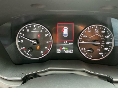 Certified 2023 Subaru Outback Limited image 13