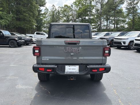 Used 2020 Jeep Gladiator Rubicon AWD/4WD image 13