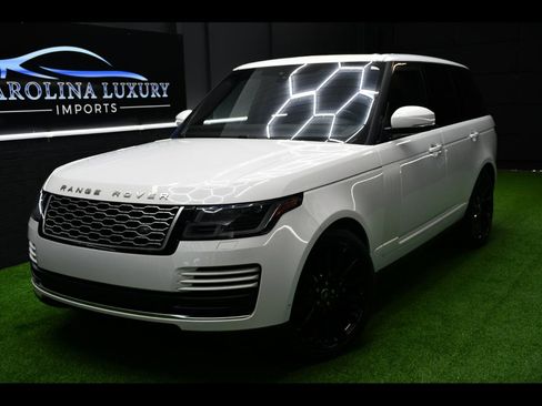 Used 2020 Land Rover Range Rover HSE image 1