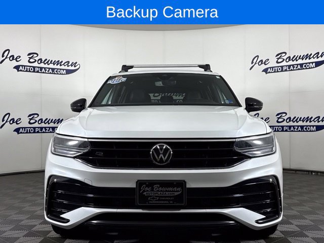 Used 2023 Volkswagen Tiguan SE R-Line AWD/4WD image 4