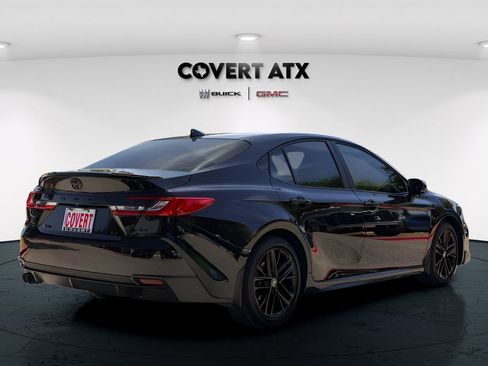 Used 2025 Toyota Camry SE w/ Convenience Package FWD image 7