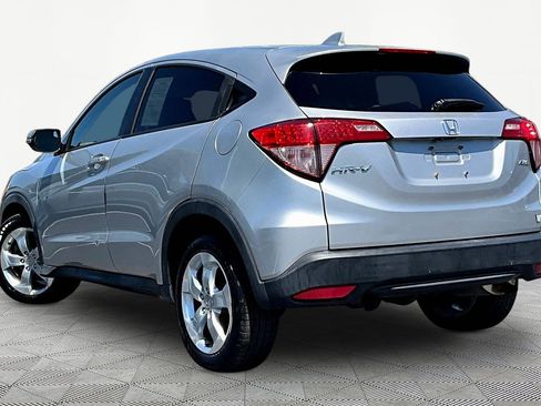 Used 2016 Honda HR-V EX image 4
