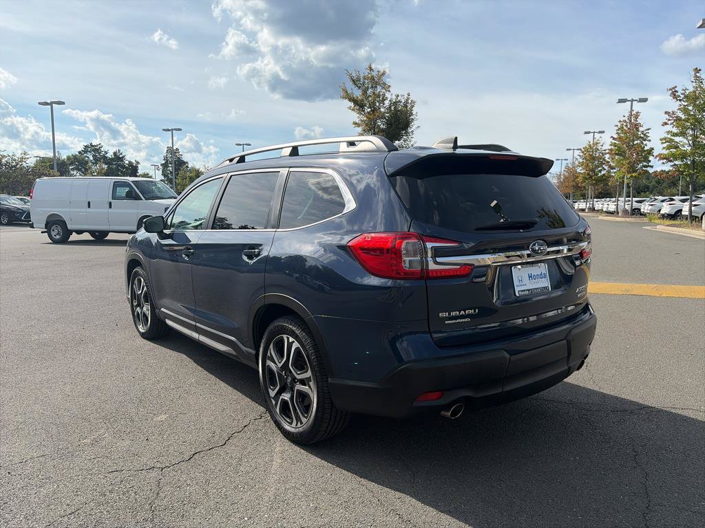 Used 2023 Subaru Ascent Limited AWD/4WD image 5