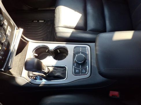 Used 2021 Jeep Grand Cherokee Limited w/ Premium Lighting Group image 14