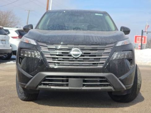 New 2026 Nissan Rogue SV w/ Cold Weather Package AWD/4WD image 16