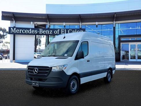 Used 2025 Mercedes-Benz Sprinter 2500 image 1
