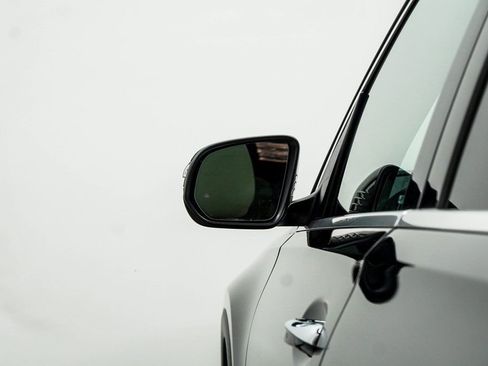 Used 2025 Mercedes-Benz GLS 450 4MATIC image 14