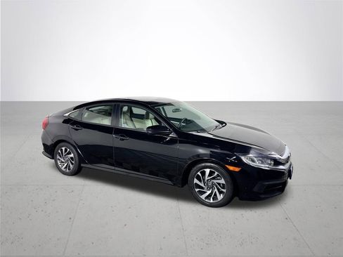 Used 2016 Honda Civic EX image 4