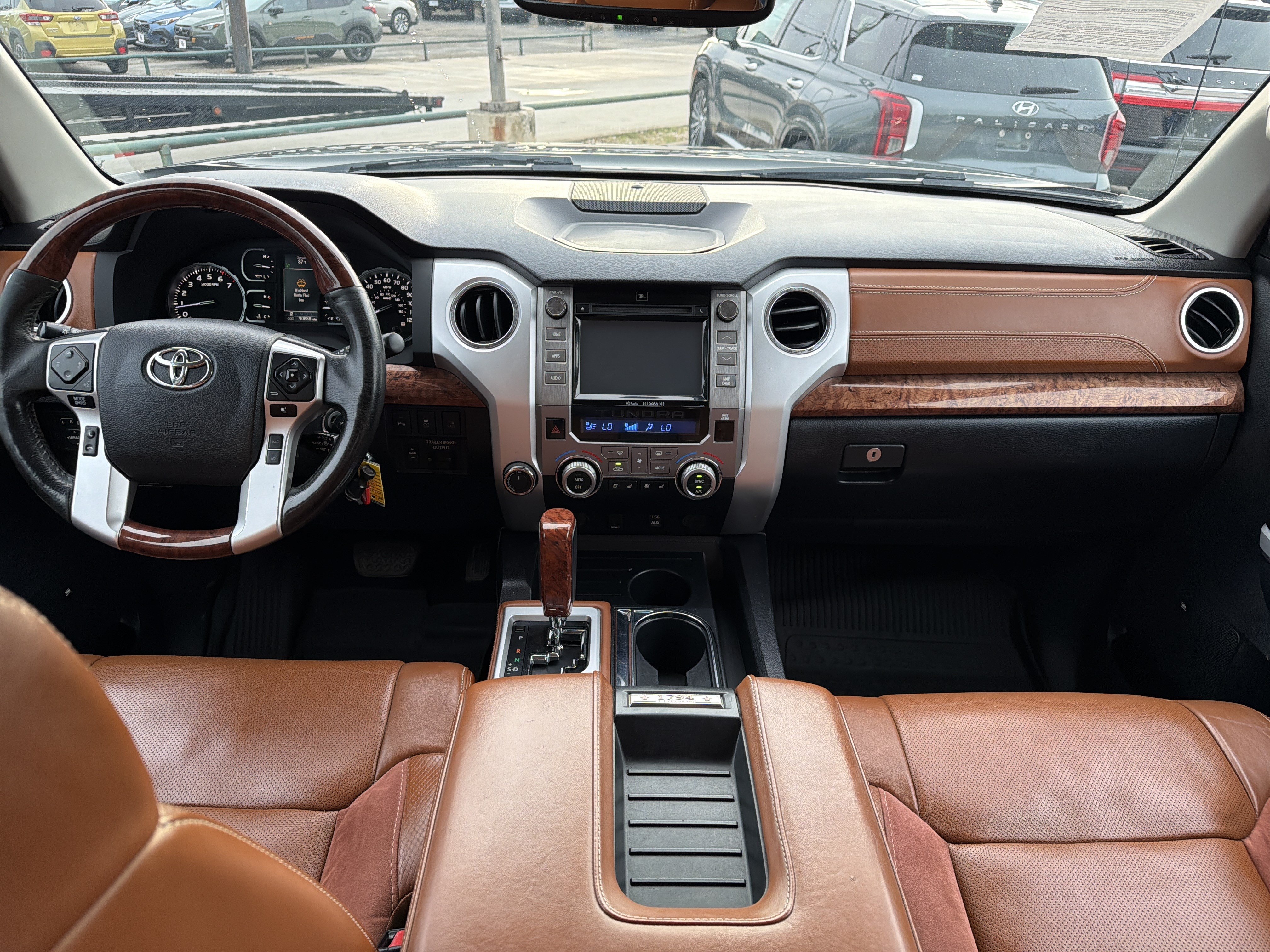 Used 2018 Toyota Tundra 1794 Edition AWD/4WD image 10