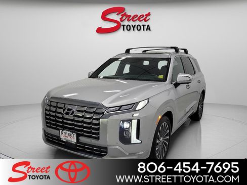 Used 2024 Hyundai Palisade Calligraphy image 1