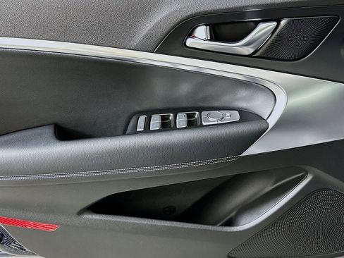 Used 2026 Genesis G70 2.5T RWD image 21
