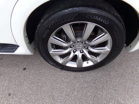 Used 2013 INFINITI QX56 4WD w/ Deluxe Touring Pkg image 48