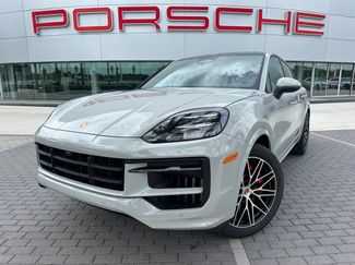 Used 2026 Porsche Cayenne S AWD/4WD video 1
