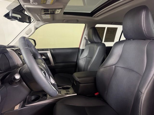 Used 2021 Toyota 4Runner Limited RWD image 5