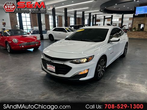 Used 2021 Chevrolet Malibu RS FWD image 1
