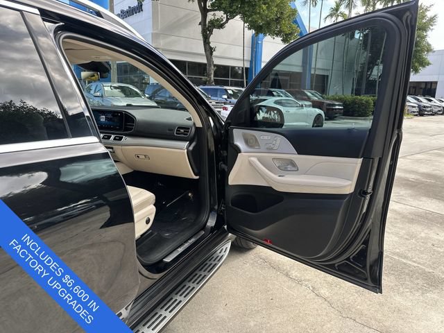 Used 2022 Mercedes-Benz GLS 450 4MATIC image 23