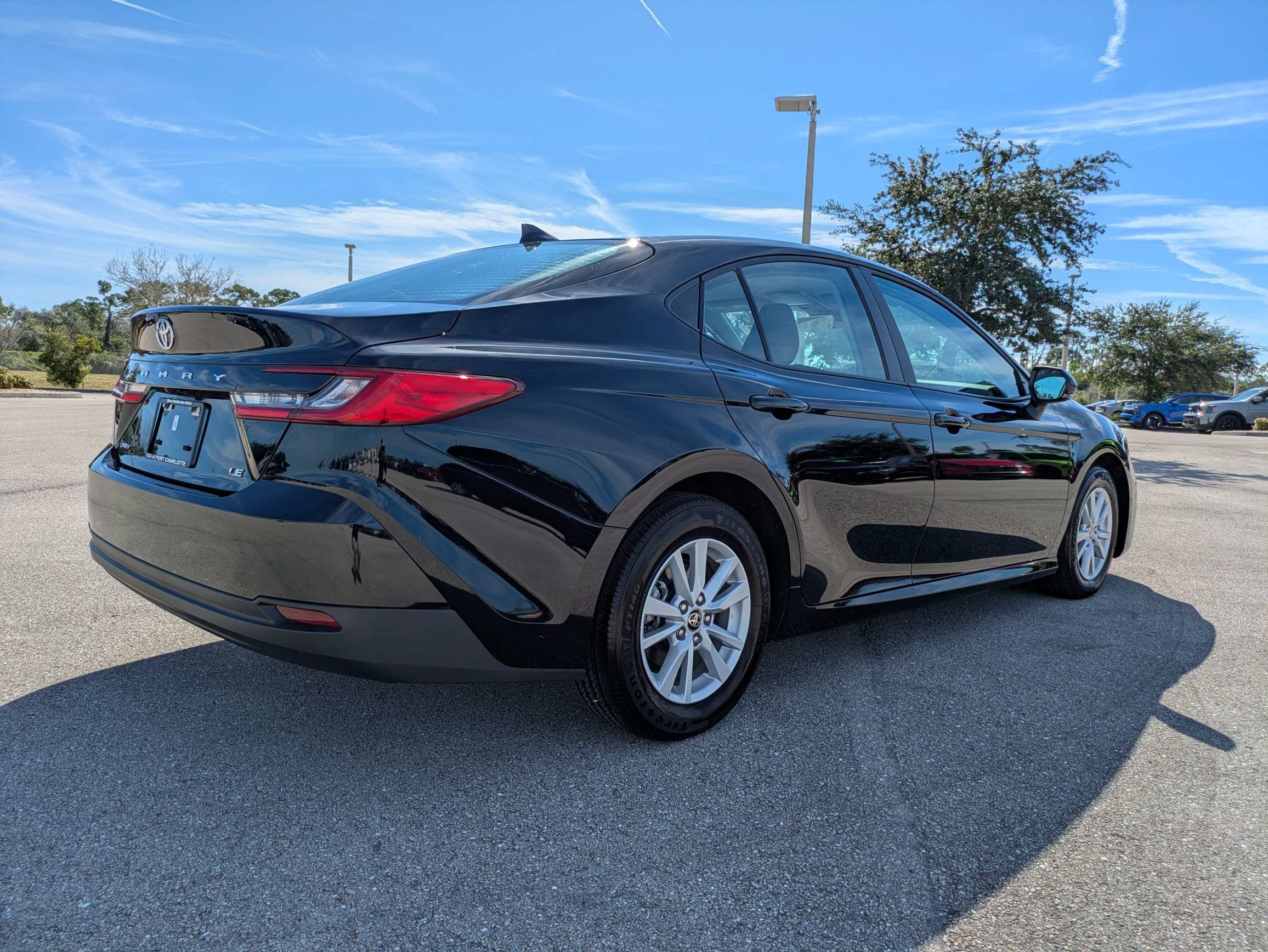 Used 2026 Toyota Camry LE FWD image 4