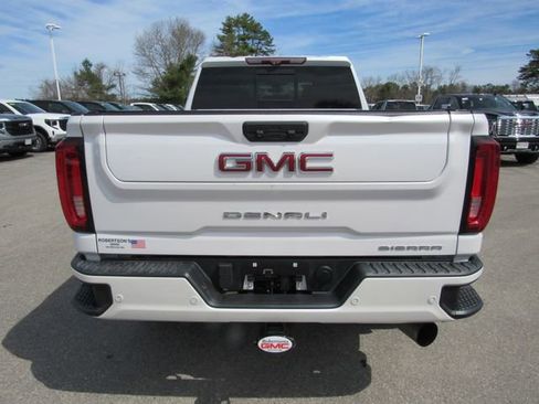 Used 2020 GMC Sierra 2500 Denali w/ Denali Ultimate Package AWD/4WD image 4