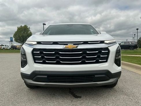 Used 2026 Chevrolet Equinox LT w/ Convenience Package II AWD/4WD image 8