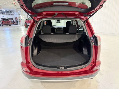 Used 2018 Toyota RAV4 XLE w/ Plus Extra Value Package image 28