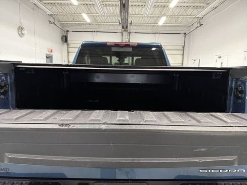 Certified 2024 GMC Sierra 1500 Denali w/ Denali Reserve Package AWD/4WD image 10