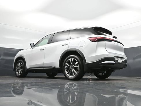 Used 2026 INFINITI QX60 Pure w/ Cargo Package image 41