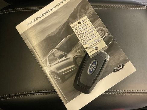 Used 2023 Ford Explorer XLT w/ Equipment Group 202A image 26