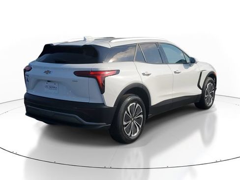 Certified 2024 Chevrolet Blazer EV LT AWD/4WD image 4