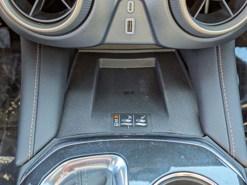 Used 2025 Chevrolet Blazer Premier w/ Enhanced Convenience Package image 26