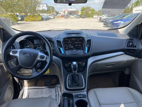 Used 2014 Ford Escape SE w/ Equipment Group 201A image 14