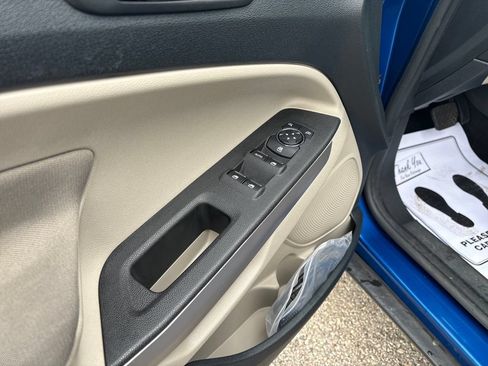 Used 2021 Ford EcoSport S FWD image 14
