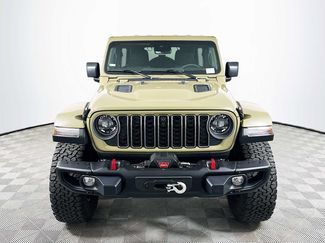 Used 2025 Jeep Wrangler Unlimited Rubicon AWD/4WD video 2