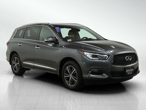 Used 2019 INFINITI QX60 Luxe w/ Essential Package image 7