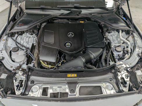 Used 2024 Mercedes-Benz E 350 4MATIC Sedan image 37