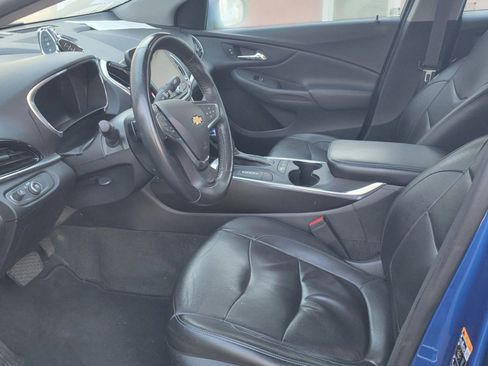 Used 2017 Chevrolet Volt Premier w/ Driver Confidence II Package image 13