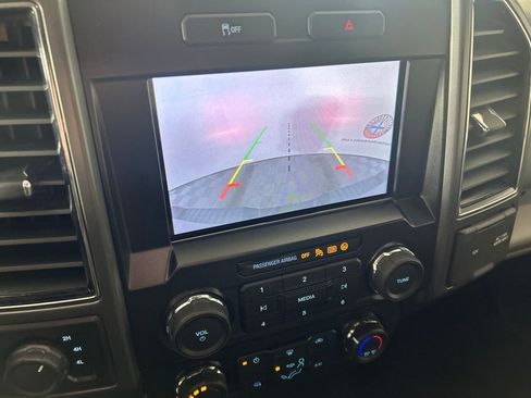 Used 2022 Ford F250 XLT image 5