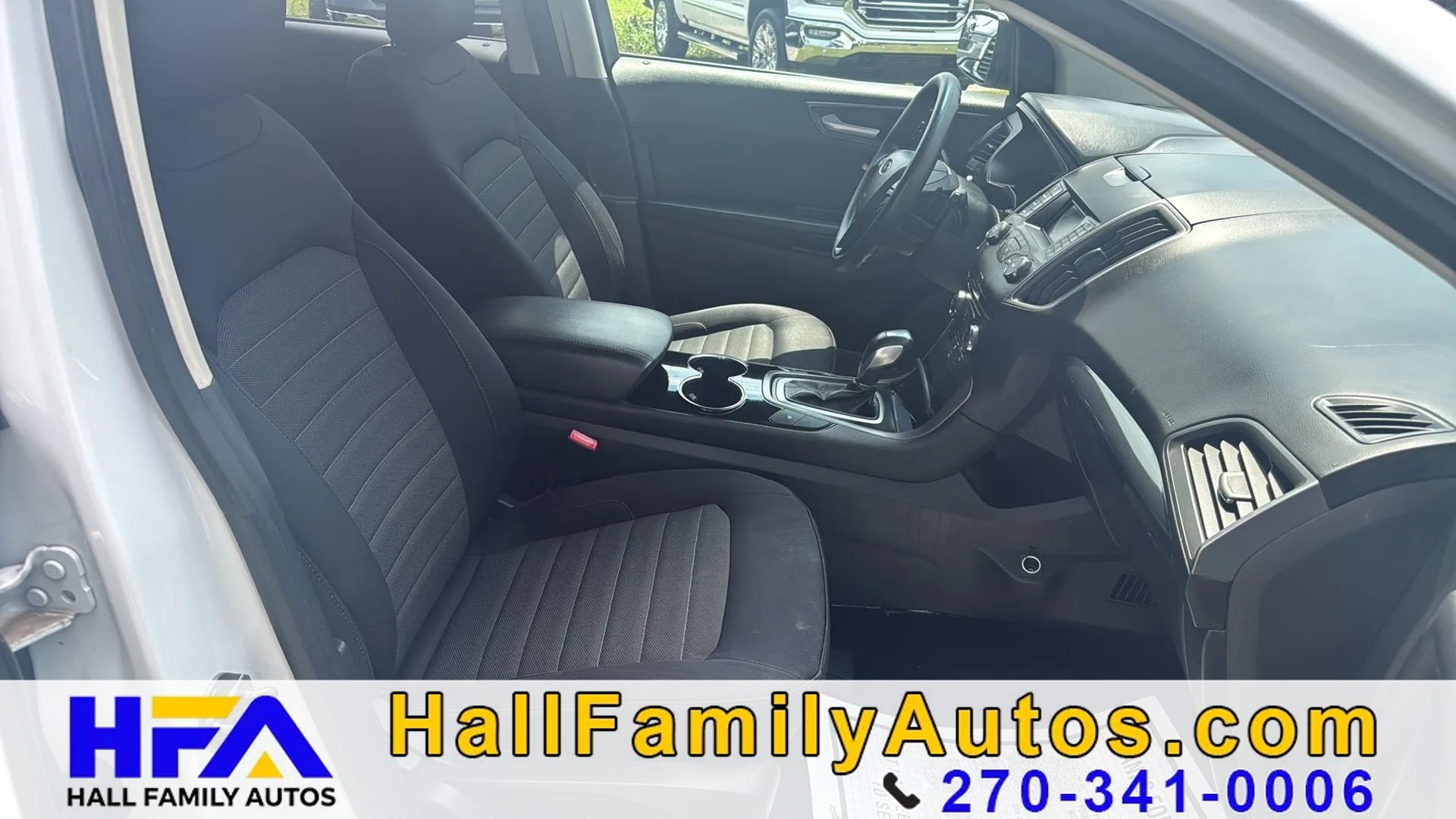 Used 2018 Ford Edge SE FWD image 30