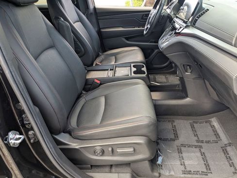 Used 2025 Honda Odyssey Sport-L image 31