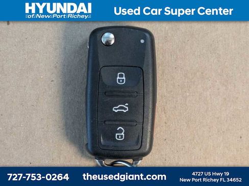 Used 2012 Volkswagen Jetta SE FWD image 29